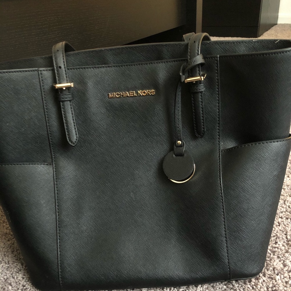 Michael Kors Jet Set Saffiano Tote Bag